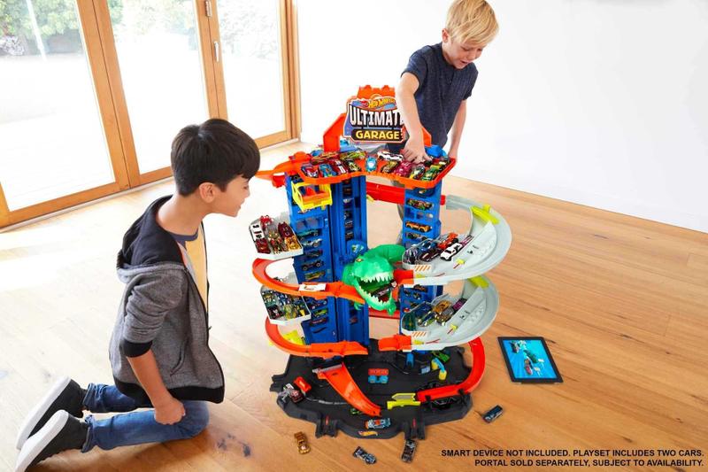 Conjunto Hot Wheels City Ultimate Garage com T-Rex - Trilhas para